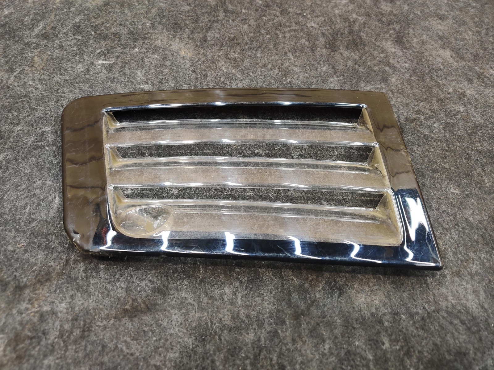 Left Driver Side Door Vent Window Grille Plastic OEM Audi R8 Lms Gt4 2018