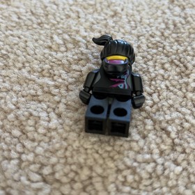 Lego Wyldstyle 70810 70808 70803 Hood Folded Down The LEGO Movie Minifigure
