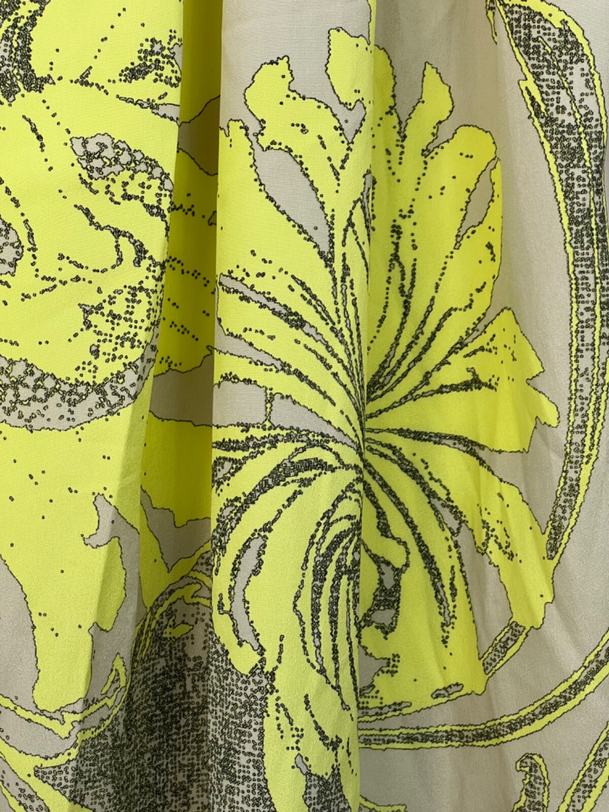Picture 2 of 9