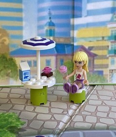 Lego Friends Stephanie's Outdoor Bakery 3930 100% Complete Used