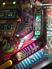 Elvira's House of Horrors Sling & Return Lane Schutz Kunststoff Set Flipper