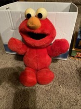 Original Tickle Me Elmo Plush Tyco Electronic Talking 1995 laughing giggles M