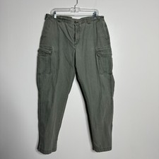 L.L. Beans Pants Cargo Army Green Size 36 / 32 Classic Fit Freeport Maine