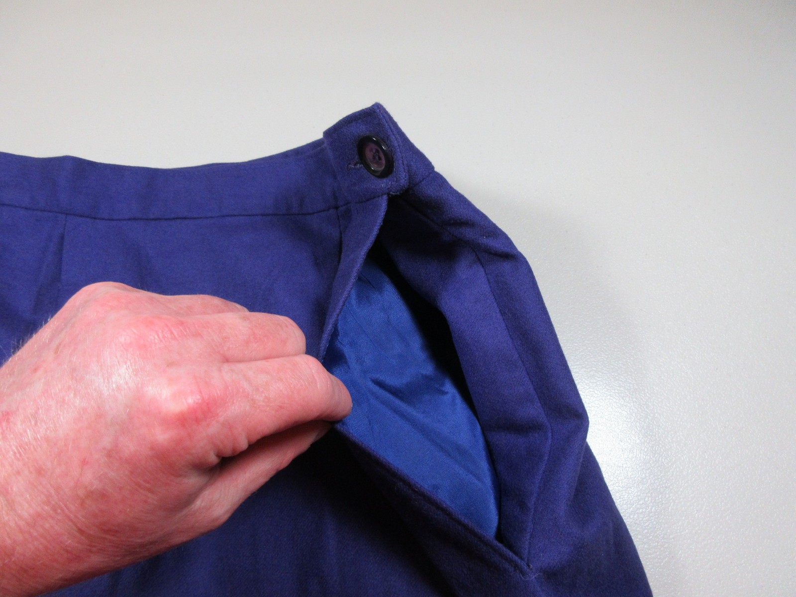 Vintage Pendleton womens solid purple lined below… - image 4