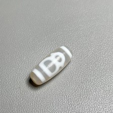 Tibetan Snowy White Old Agate Dzi Wealth Gods Bead TY609