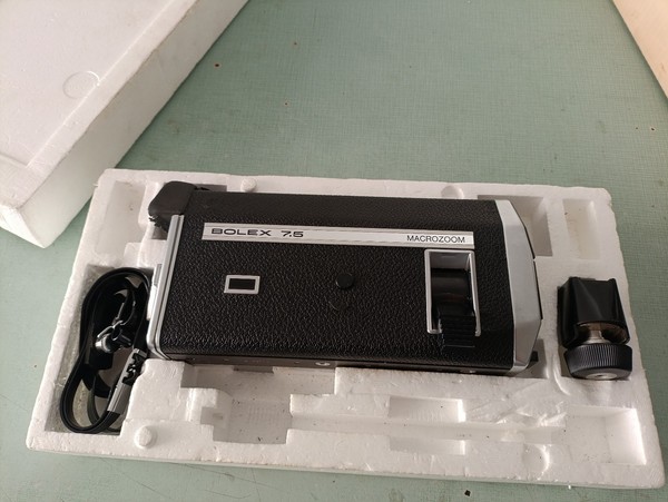 CAMARA DE VIDEO ANTIGUA BOLEX 7,5