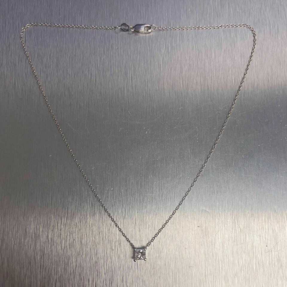 18k White Gold Princess Laser Drilled Diamond Pendant Necklace 14.5" 0.78ct J I1 - Image 2 of 4