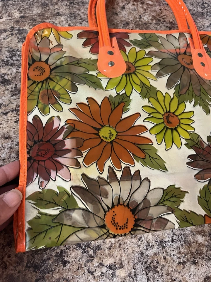 Vintage 1960s / 1970s Orange Floral Vinyl Plastic Waterproof Shopping Tote Bag - Image 2 of 4