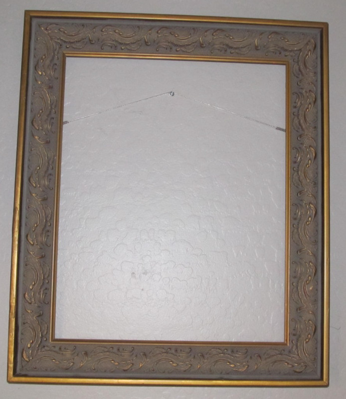 Picture Frame Wood Resin Gold Ornate Vintage Look 21” x 25” For 16” x 20”