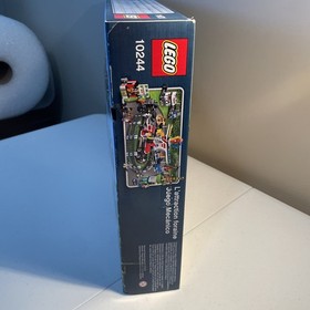 Lego Creator Expoert 10244 Fairground Mixer Brand New Sealed Retired