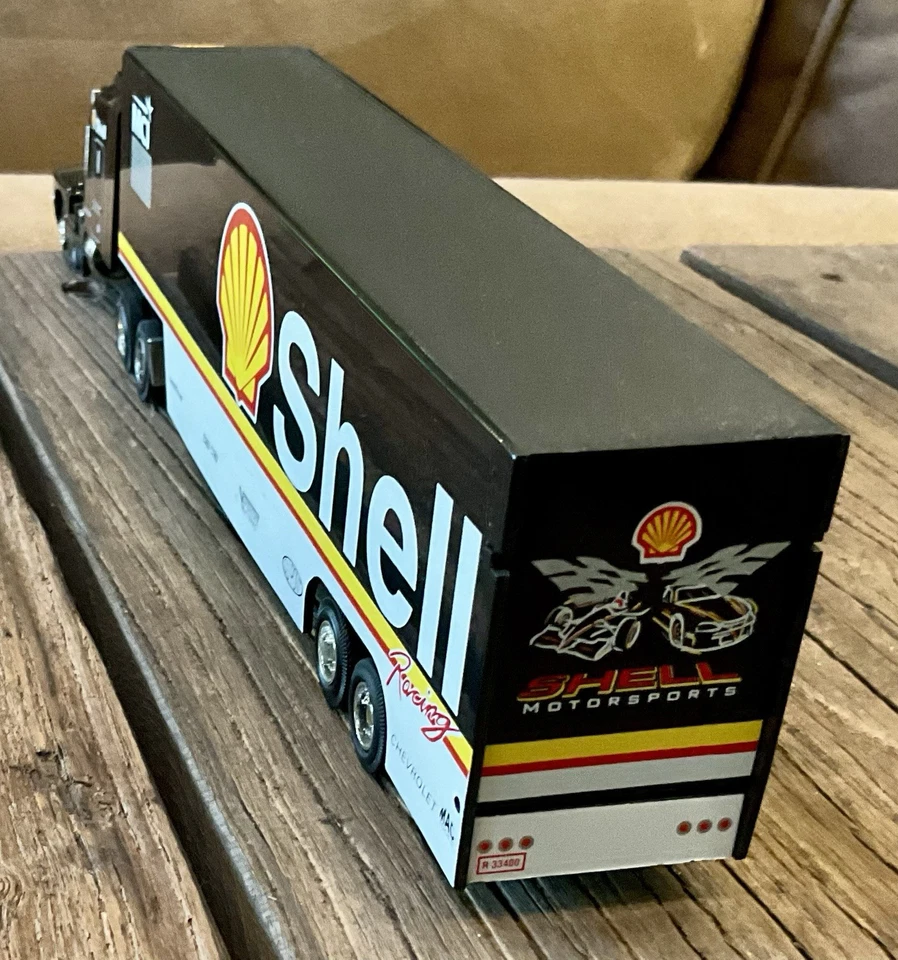 Corgi Classics 12" Shell Gas Racing Transporter Die-Cast 1/64 Scale Truck - Image 4 of 4