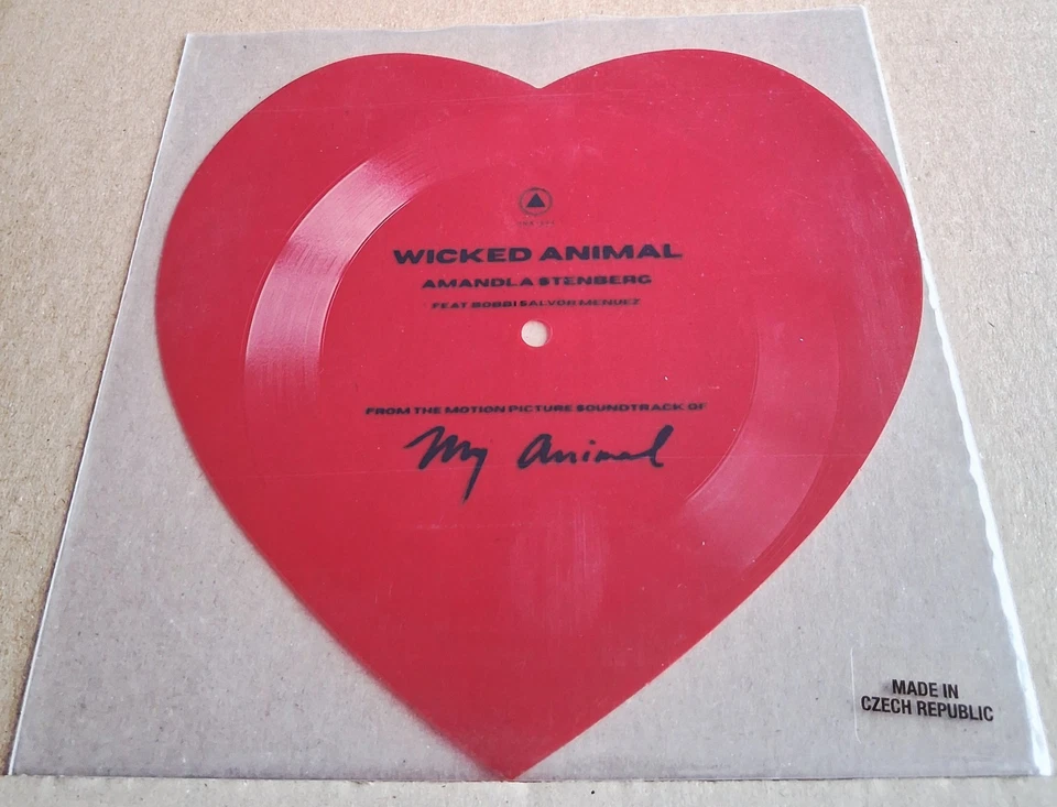 AMANDLA STENBERG - WICKED ANIMAL FLEXI DISC - MY ANIMAL - THE HUNGER GAMES  - Bild 3 von 3