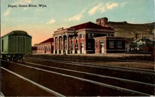 Postcard Union Station Railroad Train Station Depot Green River WY Wyoming P-398