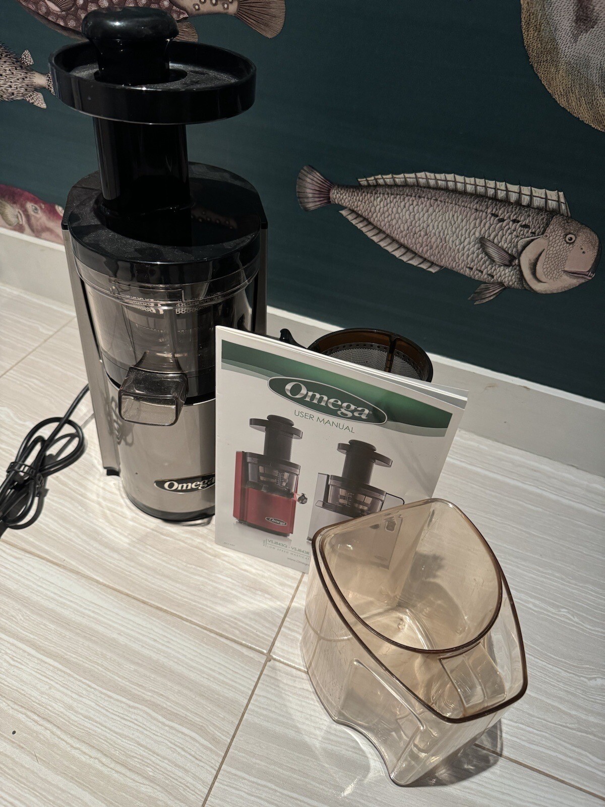 OMEGA VSJ843R 150W Slow Juicer Black/Red 737416084361 eBay