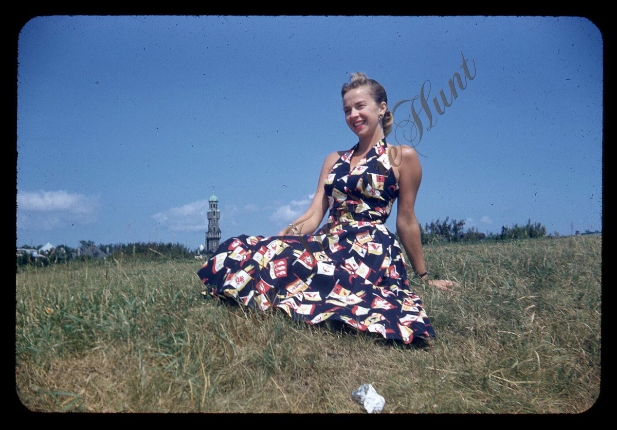 Jolie robe femme mode qu b coise ann es 1950 diapositive 35 mm bordure rouge Kod