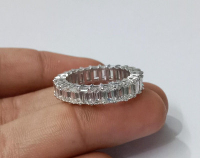 4TCW Emerald Cut Lab Grown Diamond EF/VS Full Eternity Band For Propose 14k Gold