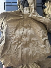 Wild Things Pants Large Tactical FR Gore-Tex Gore Pyrad Military Parka & Pants.