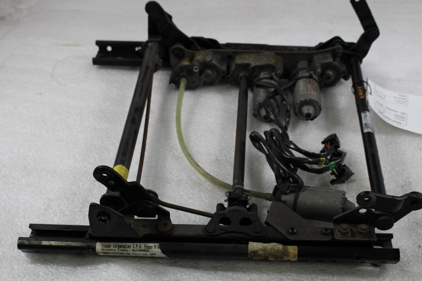Maserati Granturismo, 4200, RH Seat Track w/ Motors, Used P/N 980138112