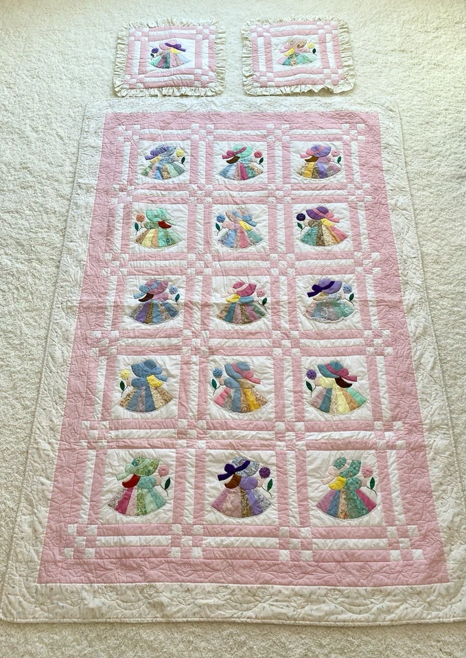 3pc Vintage Handmade Quilt Country Little Girls Children’s Childs Bed 87”x 61” - Image 2 of 4