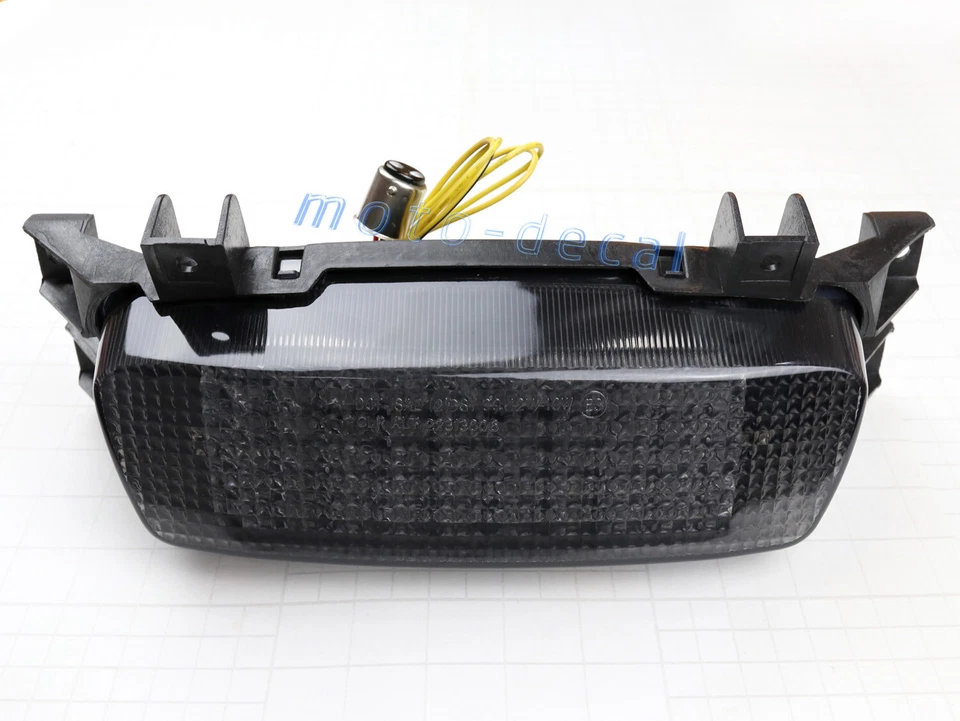 Luces traseras LED luz trasera freno señal de giro para Suzuki 1993-1998 1994 GSXR1100/W Foto 2 de 4