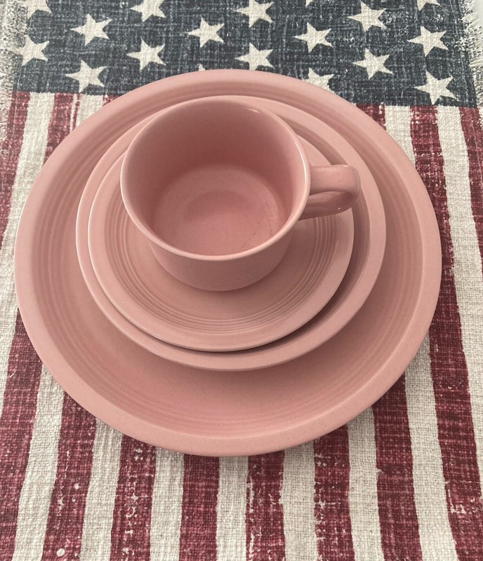 Open Home Stoneware Ripples Dusty Rose 4pc. Set #4138 Japan DinnerSaladCupSaucer