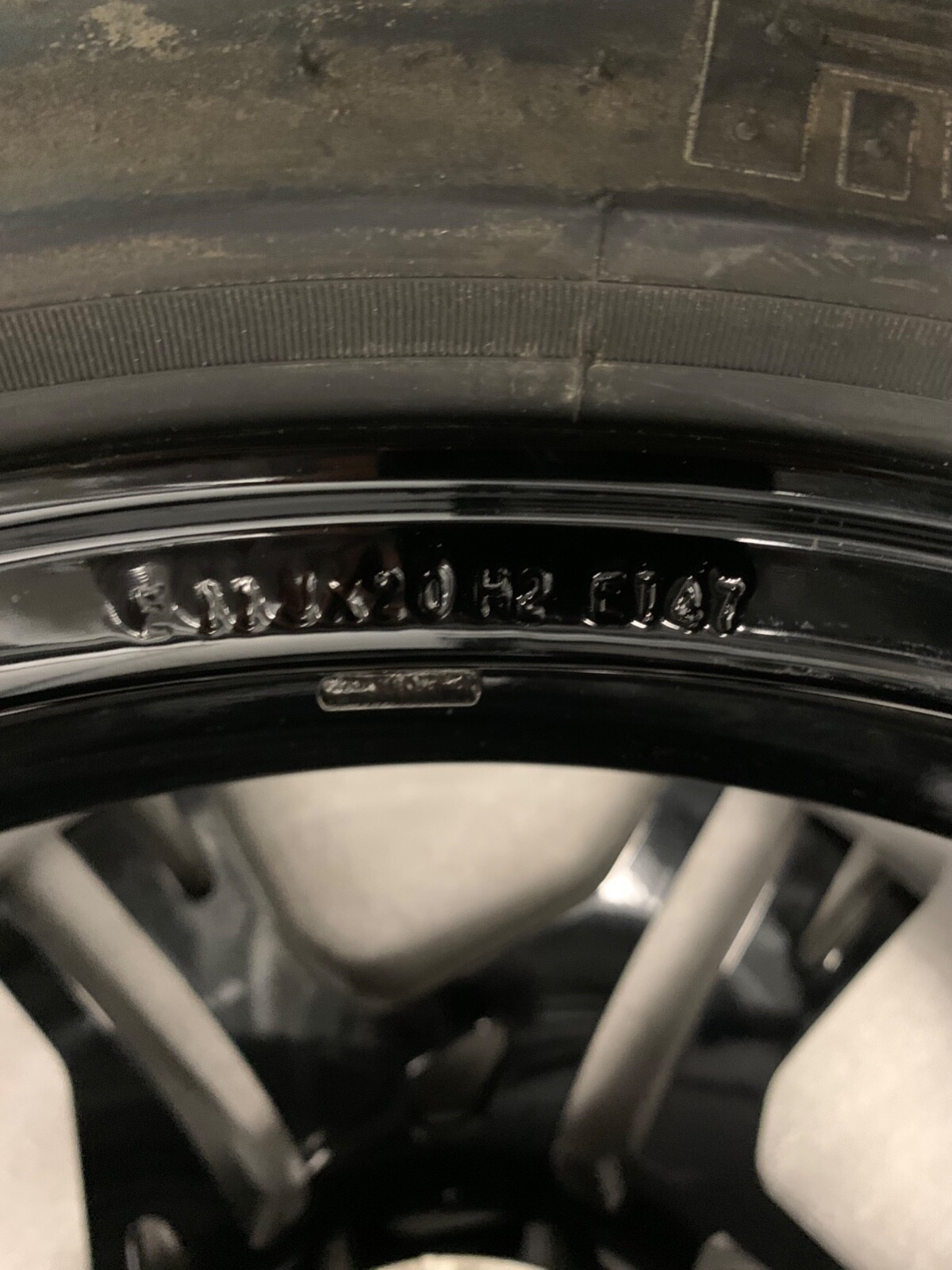 OEM 20" AUDI R8 V10 PLUS DYNAMIC Wheels PIRELLI Tires Genuine LIKE NEW TPMS