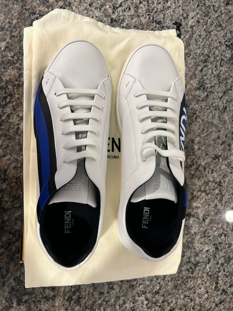 フェンディ ロゴレースアップスニーカー ブルー/ホワイト Fendi White Leather Low Top Fendi Logo Print Blue SZ 11