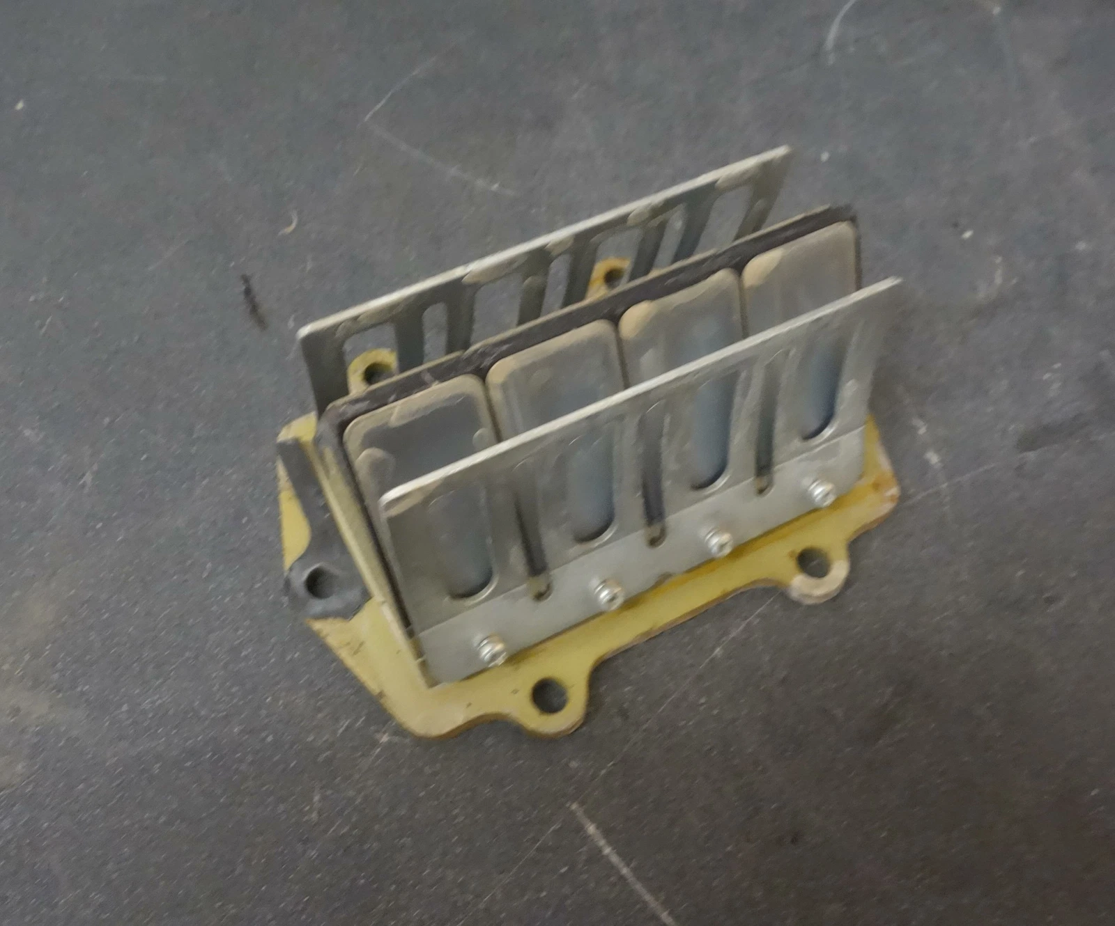Arctic Cat OEM Intake Reed Block Assembly 3007-534 Crossfire R8 800 F8 M8