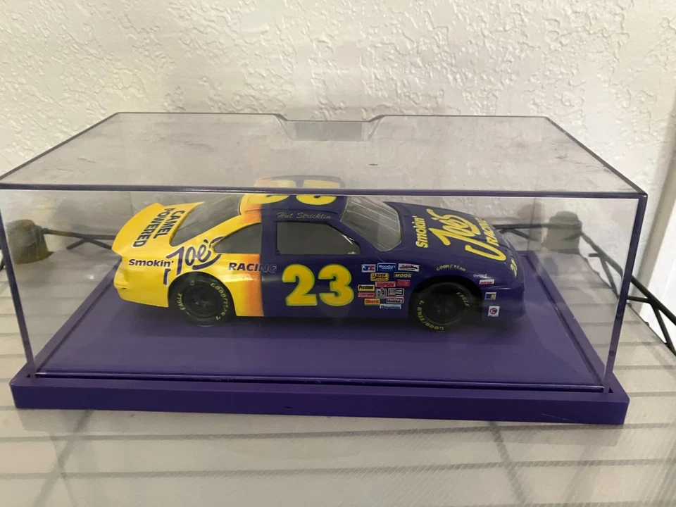 #23 HUT STRICKLIN 1:24 VINTAGE MOTORSPORTS SMOKIN' JOE'S - Image 2 of 2