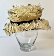 VTG 1950s- 1960s Feather Hat w/ velvet band union made cream beige, black accent
