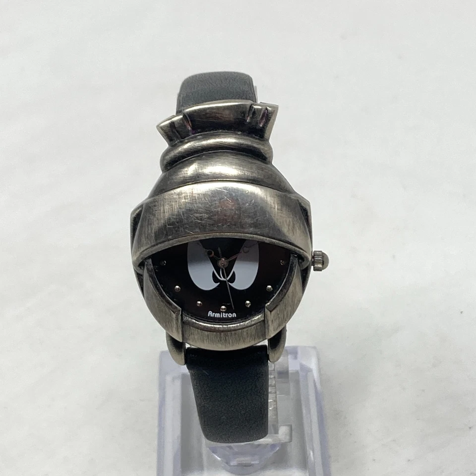 Reloj De Colección Armitron Looney Tunes Marvin el Marciano Mujer Tono Plateado Batería Nueva Foto 3 de 4