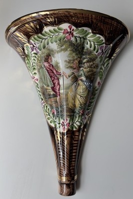 Vintage MCM Keramik Wand Taschenvase - 50er Jahre? Pastoralszene Georgisch 