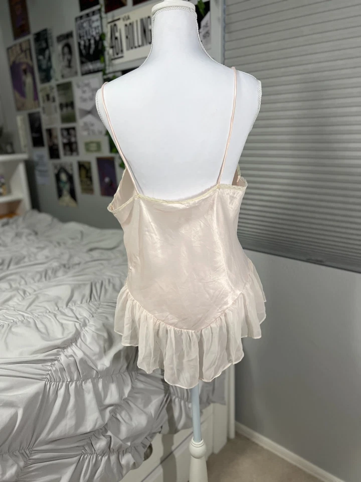 Lencería vintage rosa satinado encaje volantes peluche mediano M detalle de lazo EE. UU. Foto 3 de 4