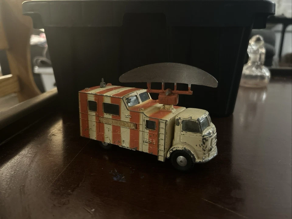 Corgi Toys Decca Mobile Airfield Radar 1960's. Radar Dial Actually Spins!! - Image 2 of 4