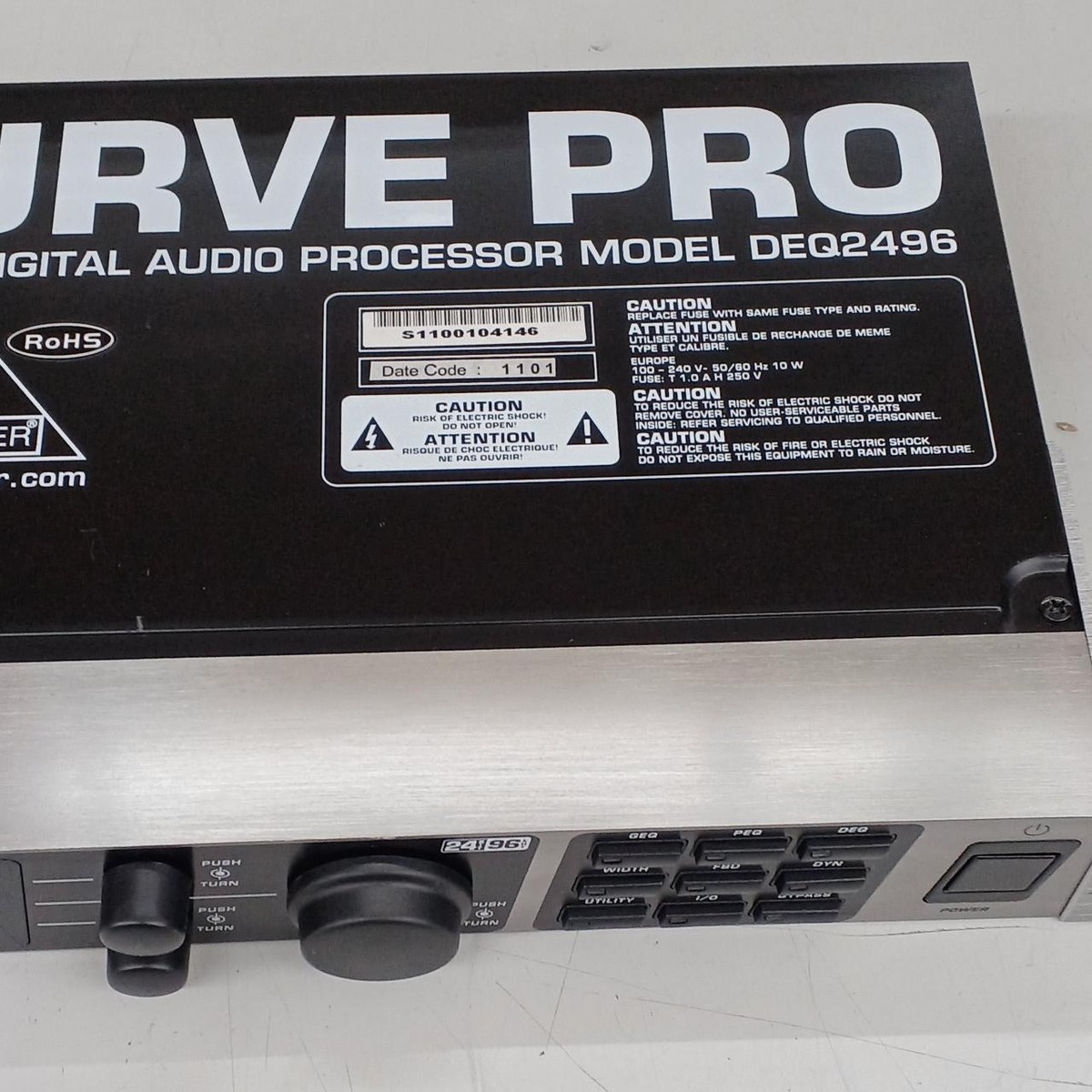 Behringer DEQ2496 Ultracurve Pro Digital 96kHz EQ RTA Mastering