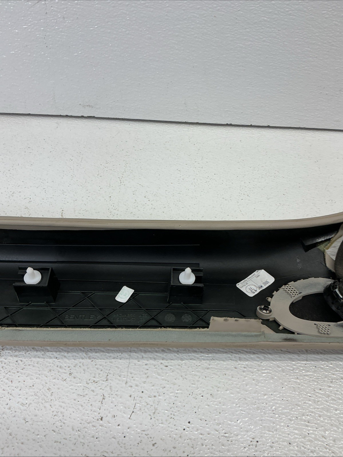 06-08 BENTLEY CONTINENTAL Windshield Left A Pillar Trim Cover Panel OEM