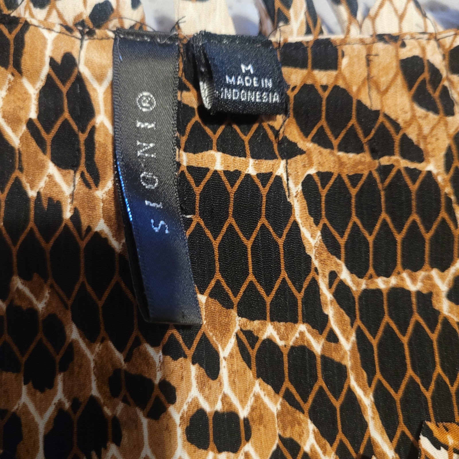 Sioni Python Snake Print Blouse  Unique Curled Te… - image 11