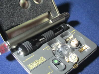 EPSON Micro Robot Mush Kun EMRoS Guinness Book K18 Gold Diamond