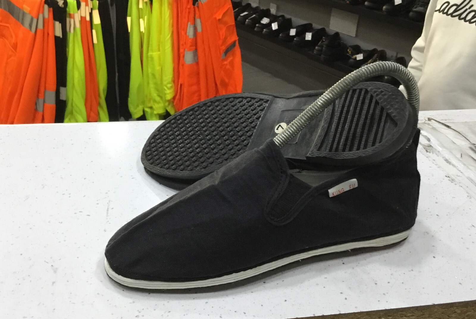 SAOLA Ciabatte kung fu suola in plastica