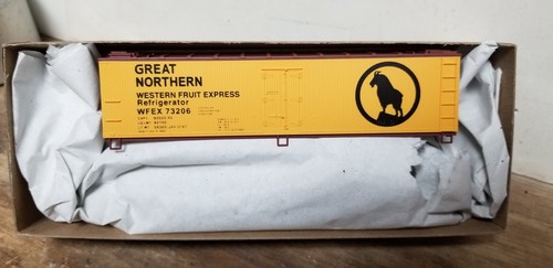 Frigorífico de madera Great Northern Railroad 40' WFEX 73206 Accurail Kit escala 8150 HO | Zustand: New