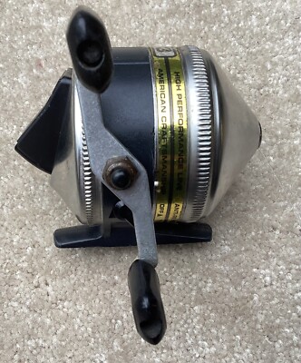 ZEBCO 33 Fishing Reel Vintage Brunswick Bait Clicker Anti-Reverse USA Made