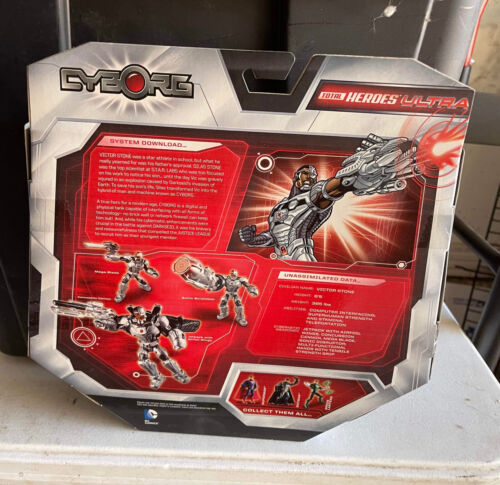 Matty Collector Mattel DC Universe Total Heroes Ultra Cyborg Figure SDCC 2014 - Picture 2 of 2