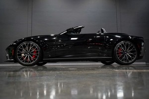 2023 Aston Martin Vantage ROADSTER FREE NATIONWIDE ENCLOSED DELIVERY!