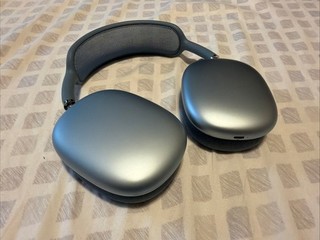 Apple AirPods Max 1a Generazione con Custodia USB C Blu Cielo