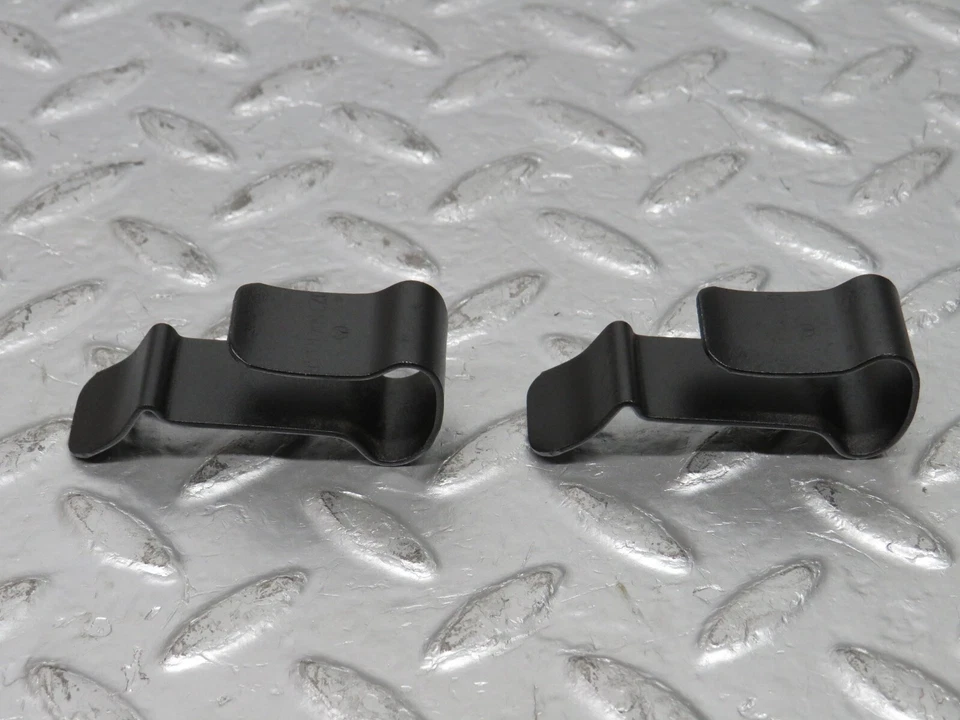 ⚙31116⚙ Mercedes-Benz W123 200D suporte de tampa de ventilador de radiador 1235040346 - Imagem 2 de 4