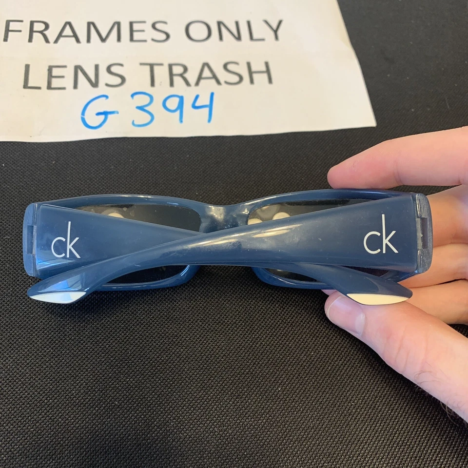 Calvin Klein 太阳镜 ck3032S 240 56 17 135 仅镜框 G394 — 第 3/4 张图片