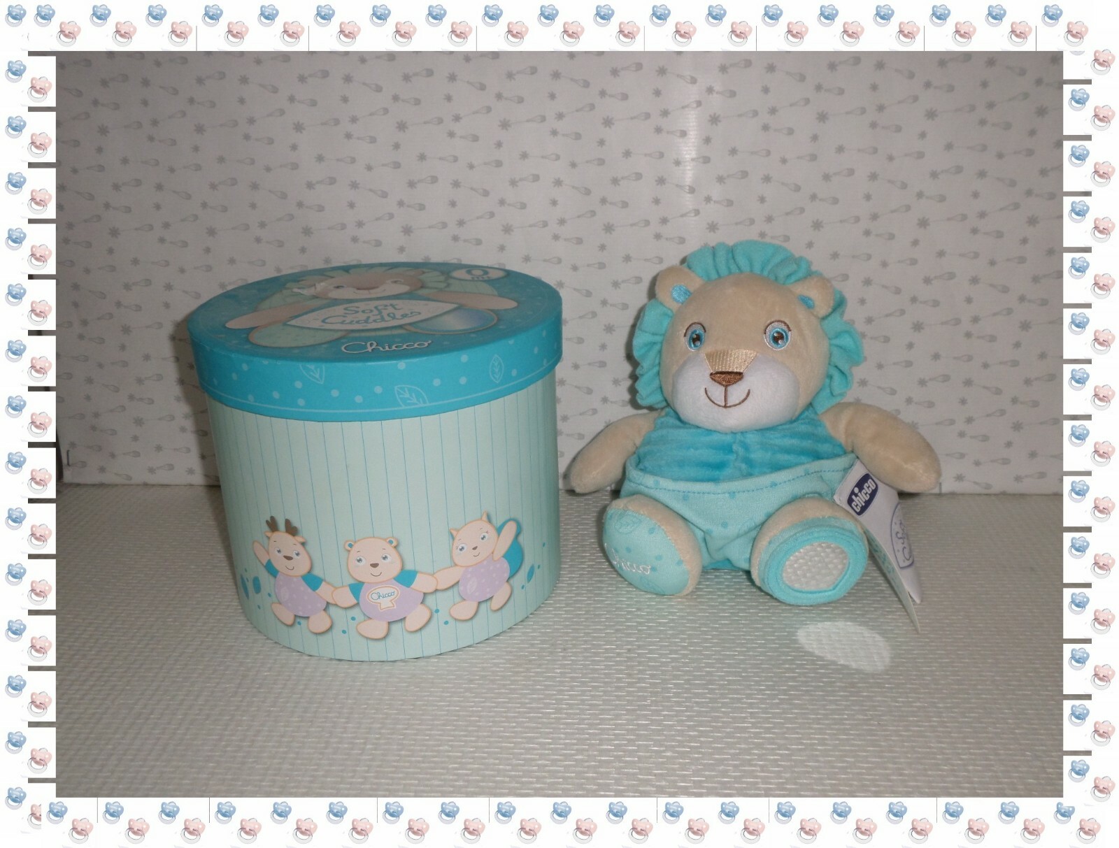 Doudou lion bleu Chicco Soft Cuddles peluche pour calmer les pleurs