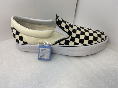 size 66 vans