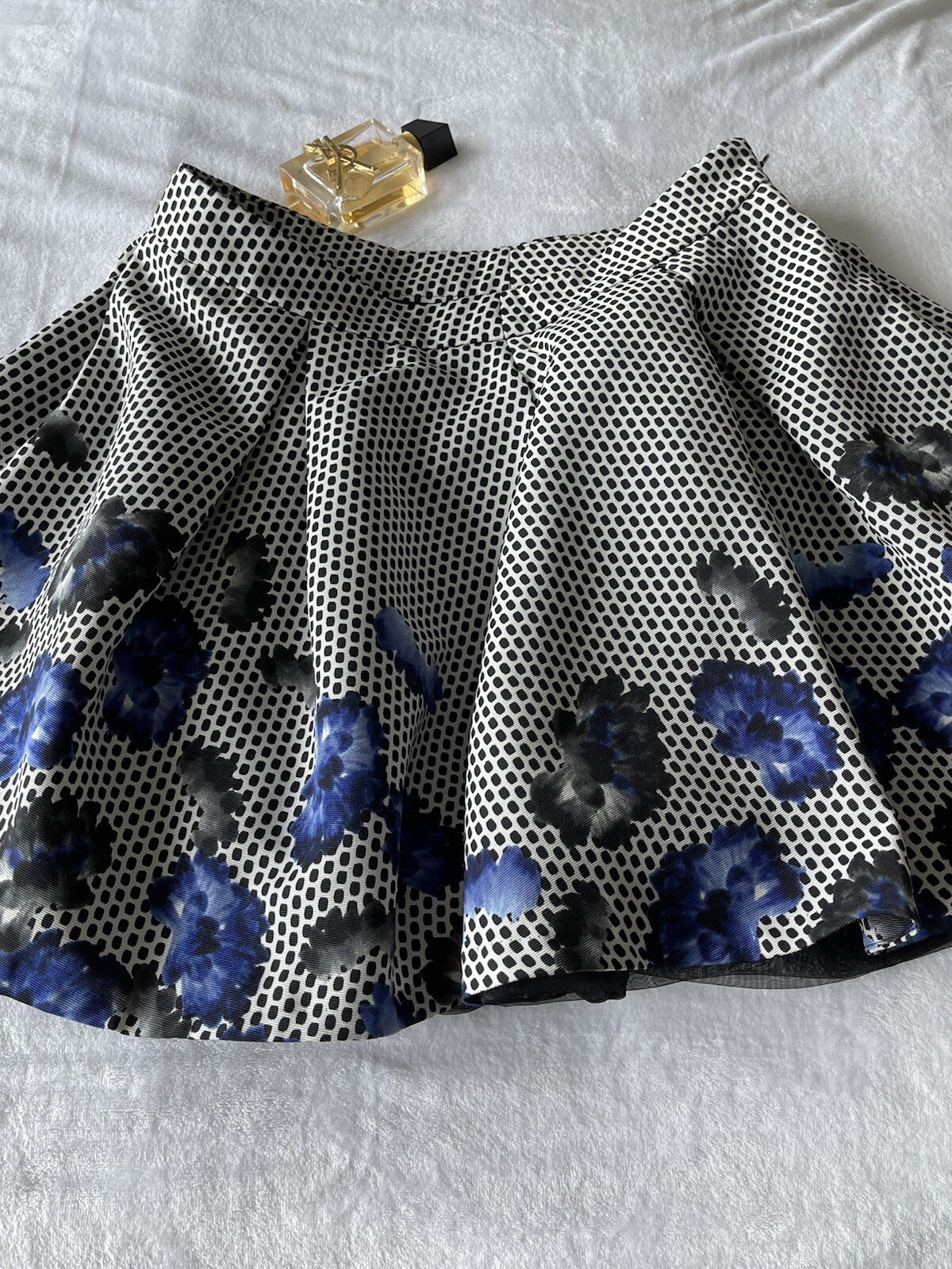 Floral Express Mini Skirt Size 10 Elegant for Party Wedding-image