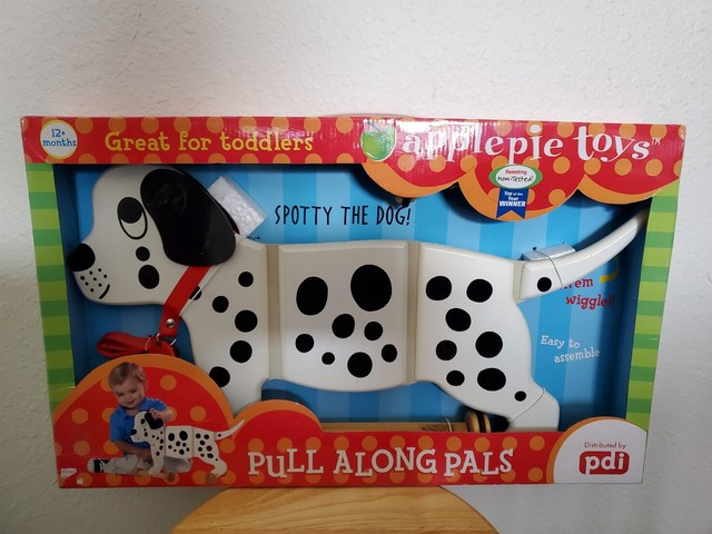 apple pie toys pull along pals